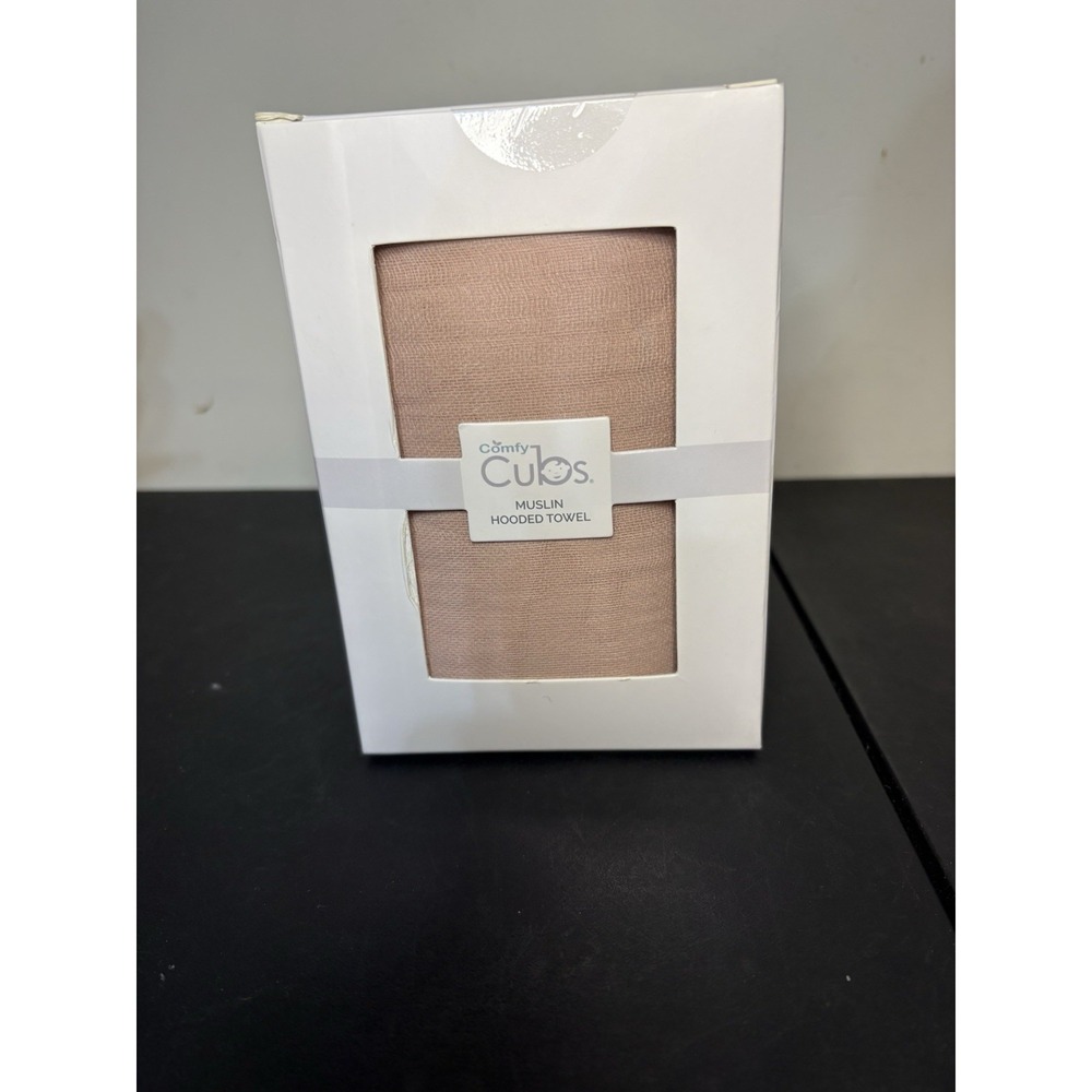 Comfy Cubs Muslin Hooded Towel NIB New Sealed Brown